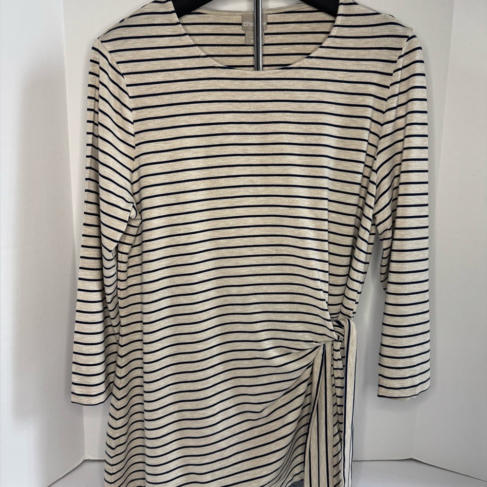 Chico’s Beige & Navy Striped Top With Side Tie Stretch Casual Size 1 - Medium